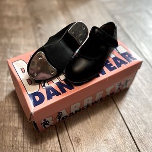 Little Girls Size 7 Dance Tap shoes